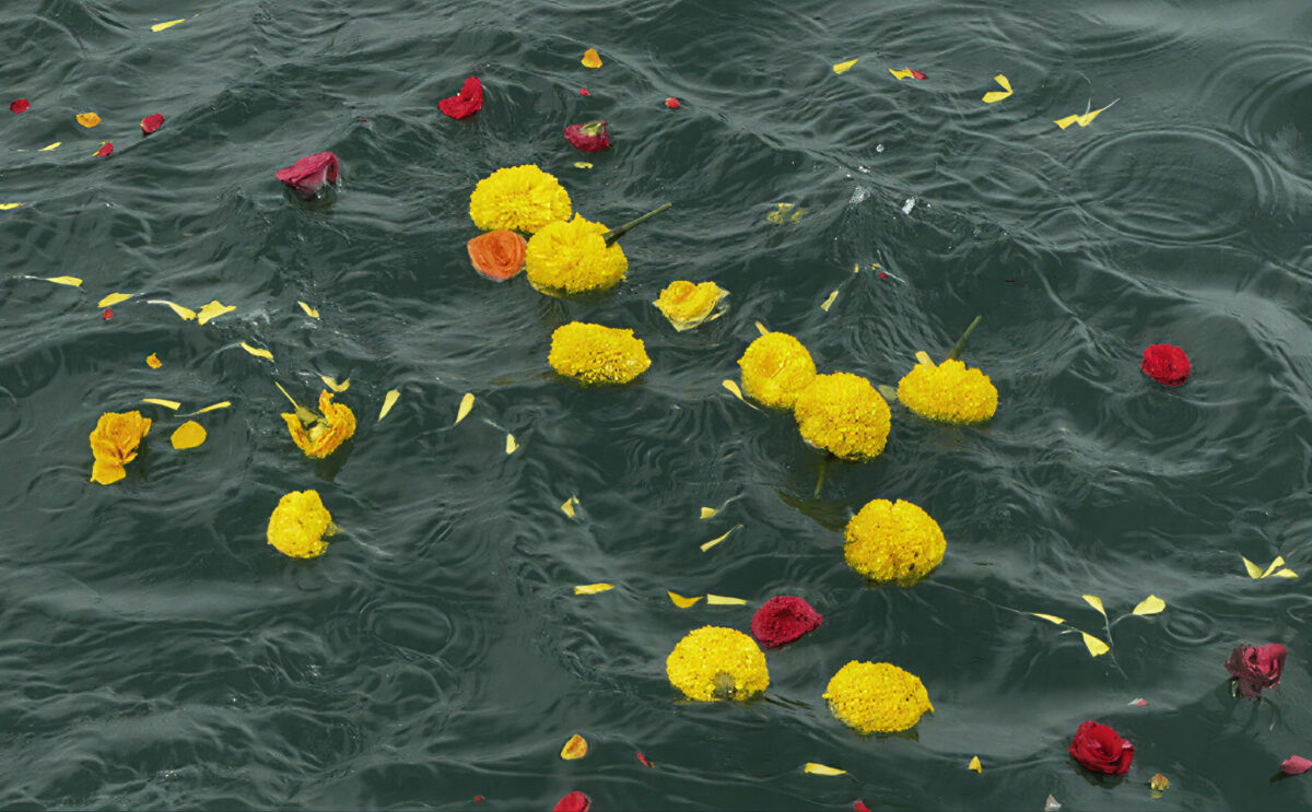 Sea Burial - Hong En Life